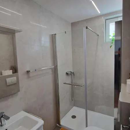 Kod Barbe Apartamento Vir